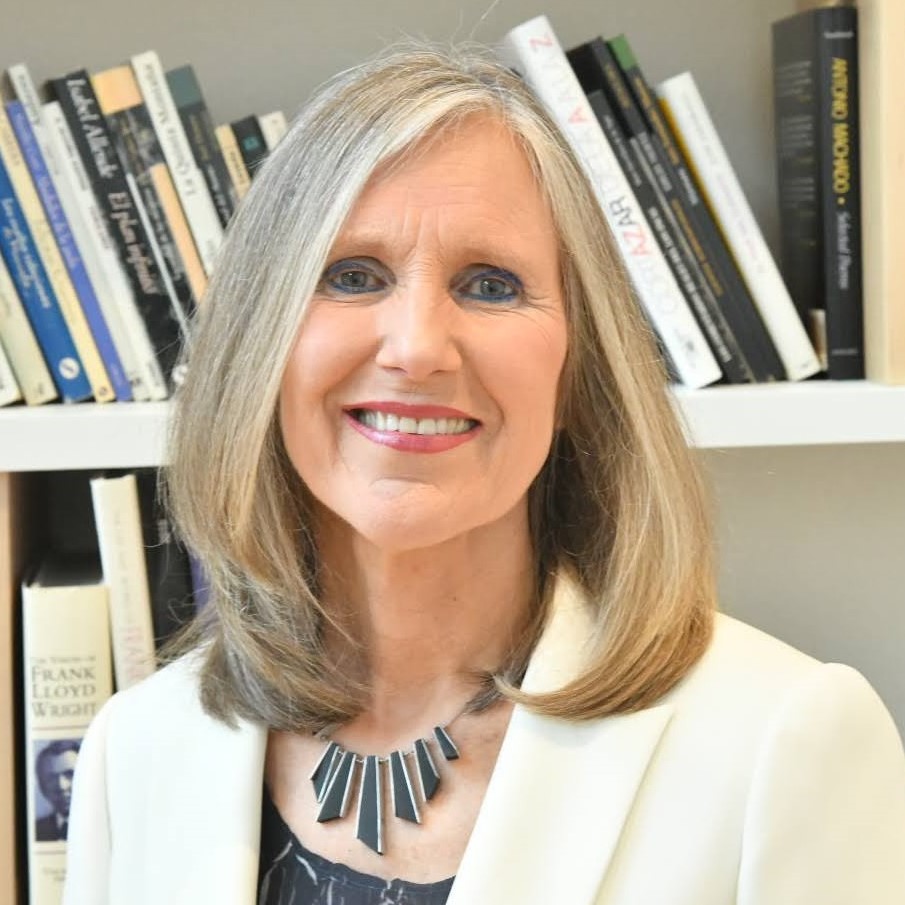 Photo of Carmen Menoni