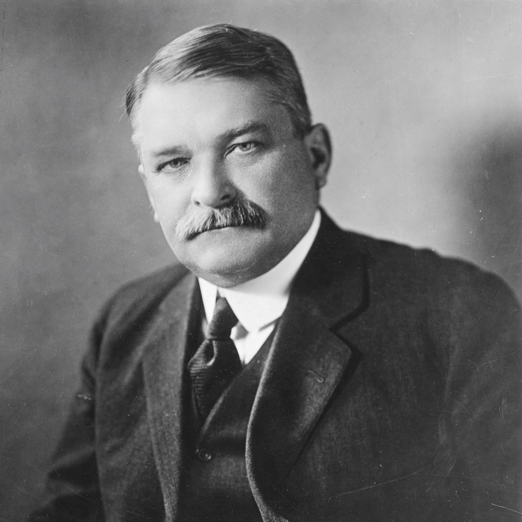 S. W Stratton
