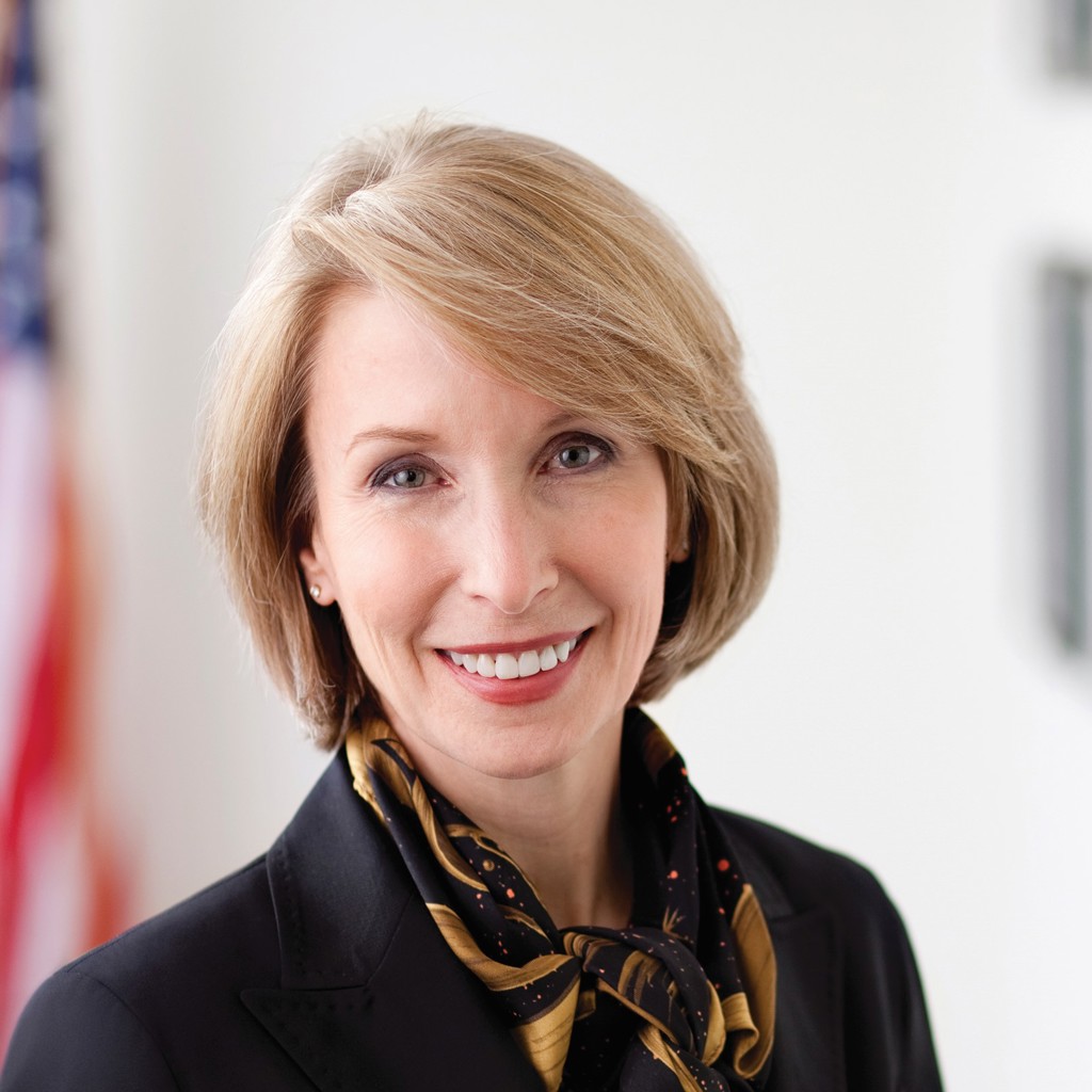 Susan N Houde-Walter