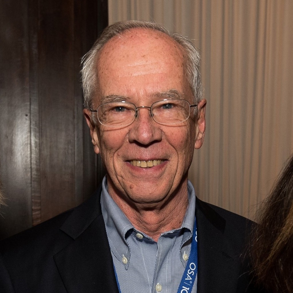 Erich P Ippen